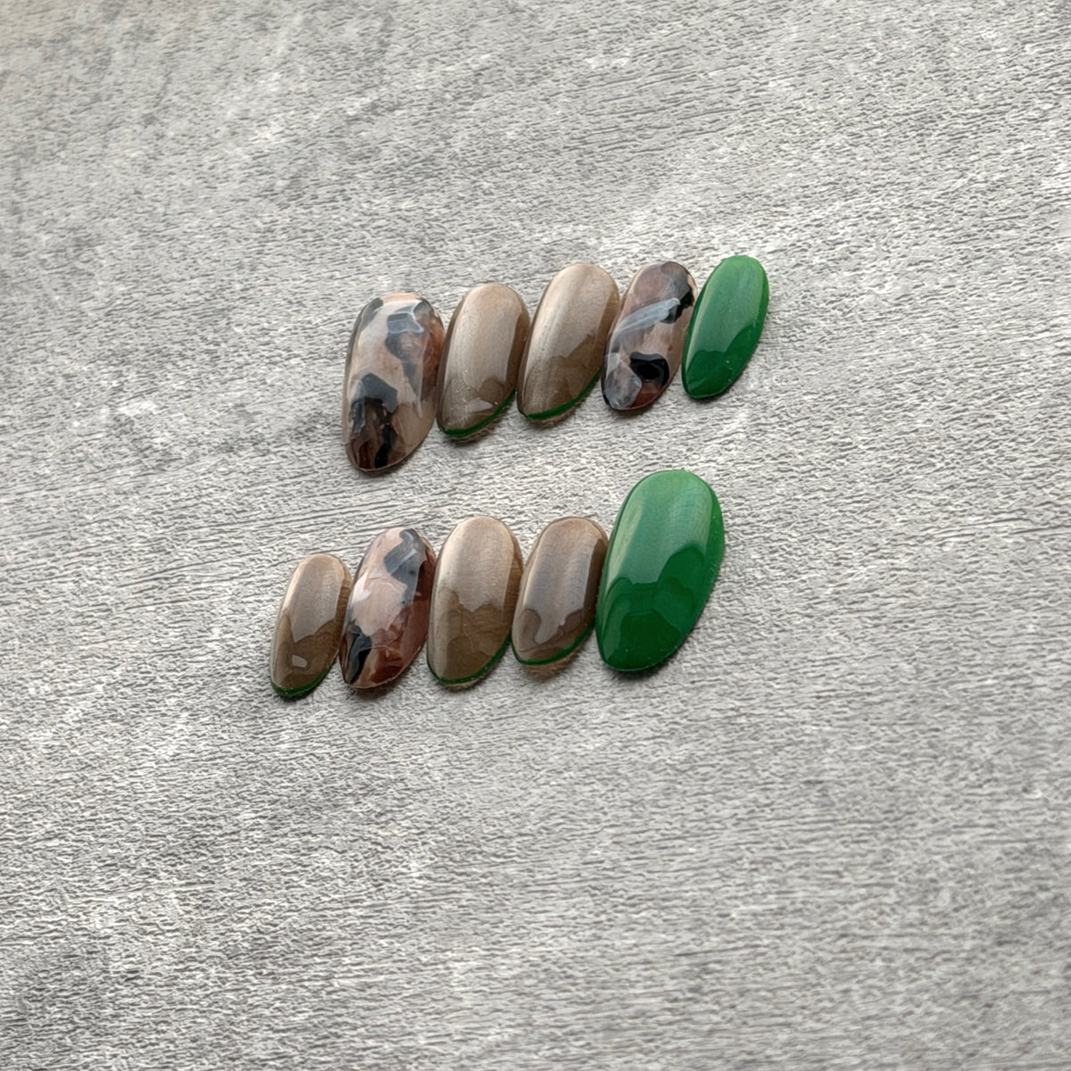 Emerald Bronze Magnet